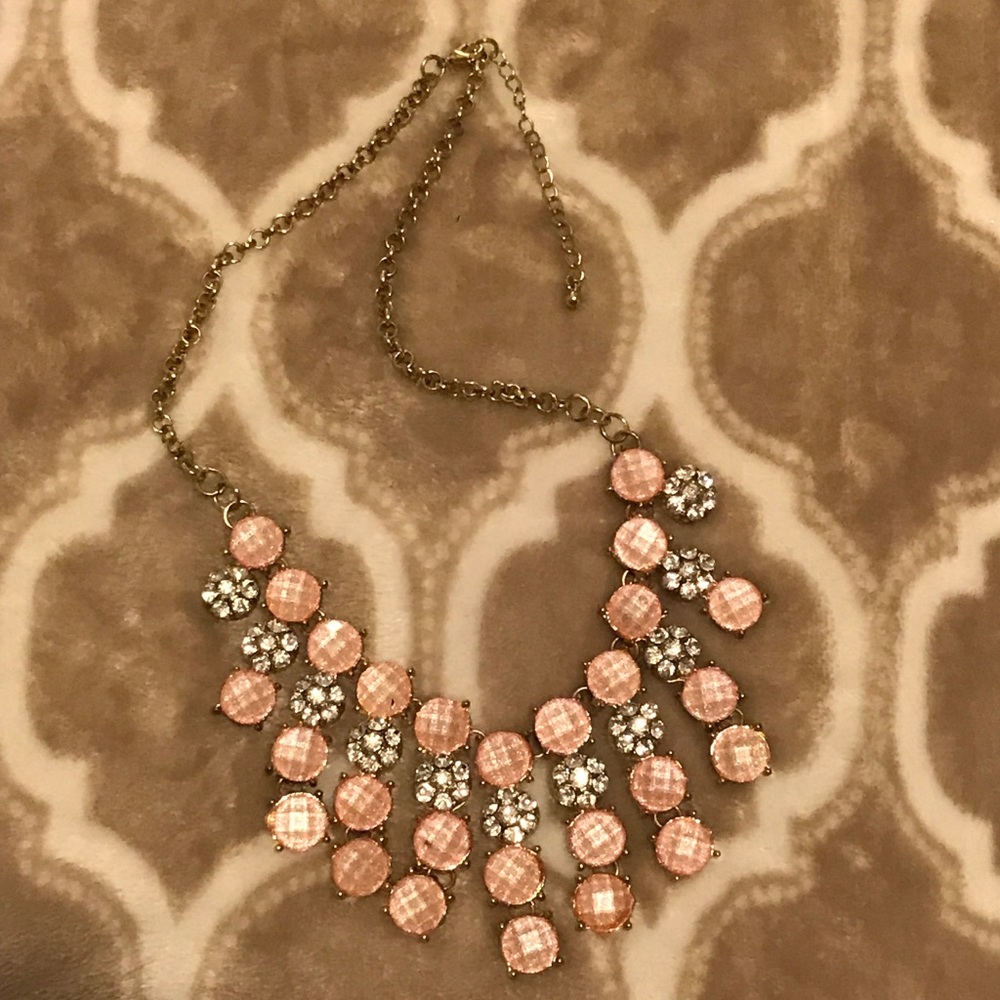 Statement necklace